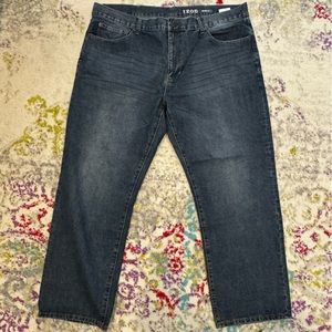 Men’s IZOD jeans 42x30